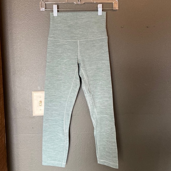 Lululemon high rise align pant - Picture 1 of 4